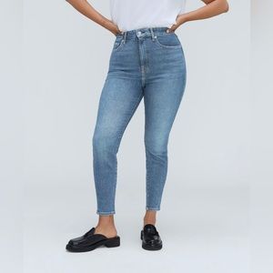Everlane The Curvy Way-High Skinny Jean in Faded Blue